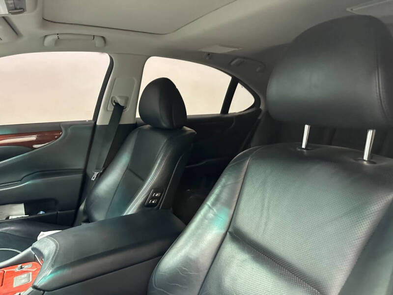 2011 Lexus LS 460