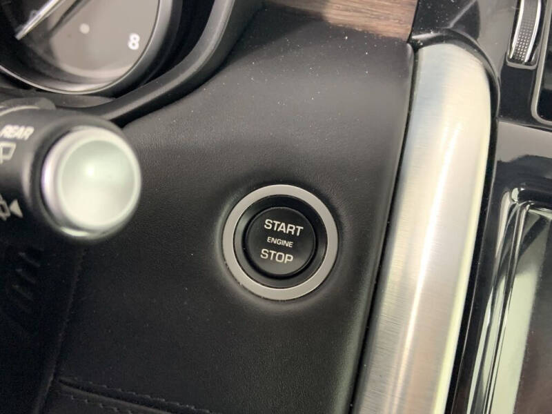 2017 Land Rover Discovery HSE Luxury