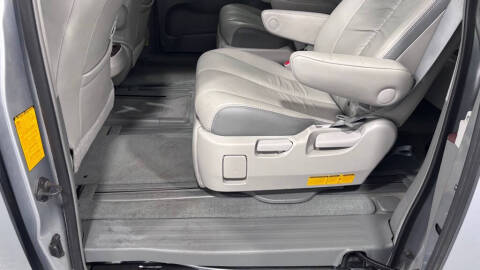 2011 Toyota Sienna Limited 7-Passenger