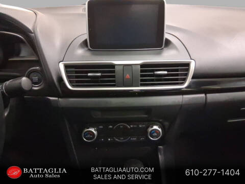 2015 Mazda MAZDA3 i Touring