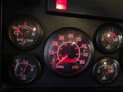 2000 Freightliner XC Chassis