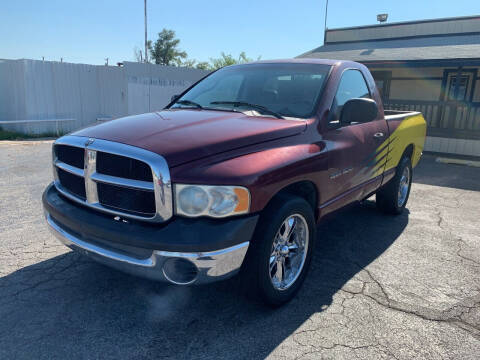 2002 Dodge Ram Pickup 1500 for sale at AJOULY AUTO SALES in Moore OK