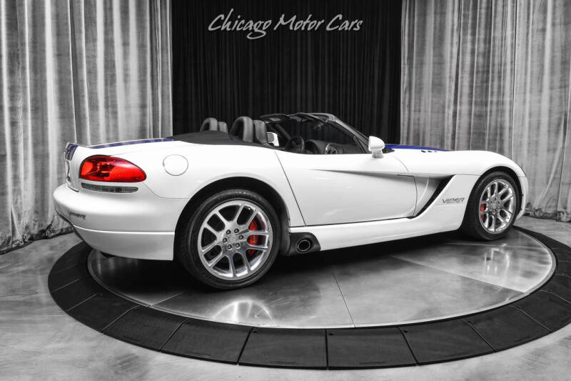 2005 Dodge Viper SRT-10