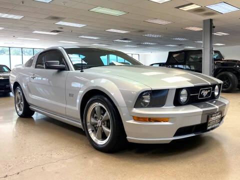 2006 Ford Mustang GT Deluxe