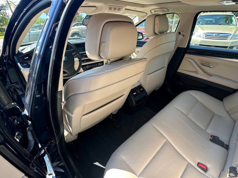 2012 BMW 5 Series 528i xDrive
