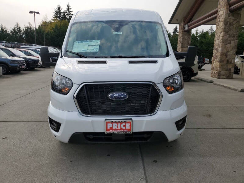 2025 Ford Transit 350 XLT