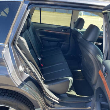 2013 Subaru Outback 2.5i Limited