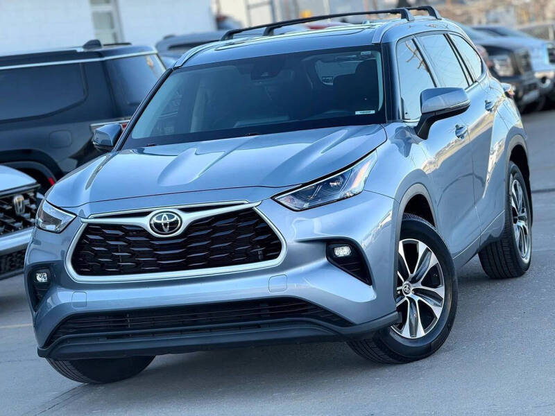 2022 Toyota Highlander XLE