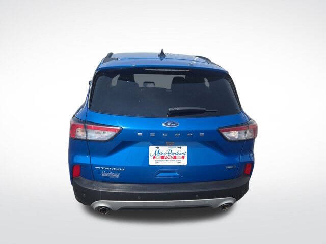 2021 Ford Escape Hybrid Titanium