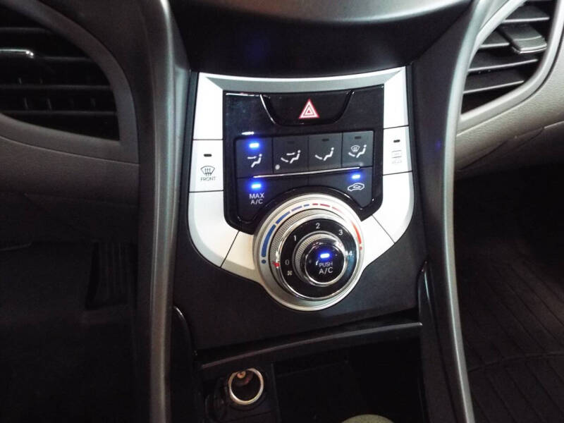 2012 Hyundai Elantra GLS