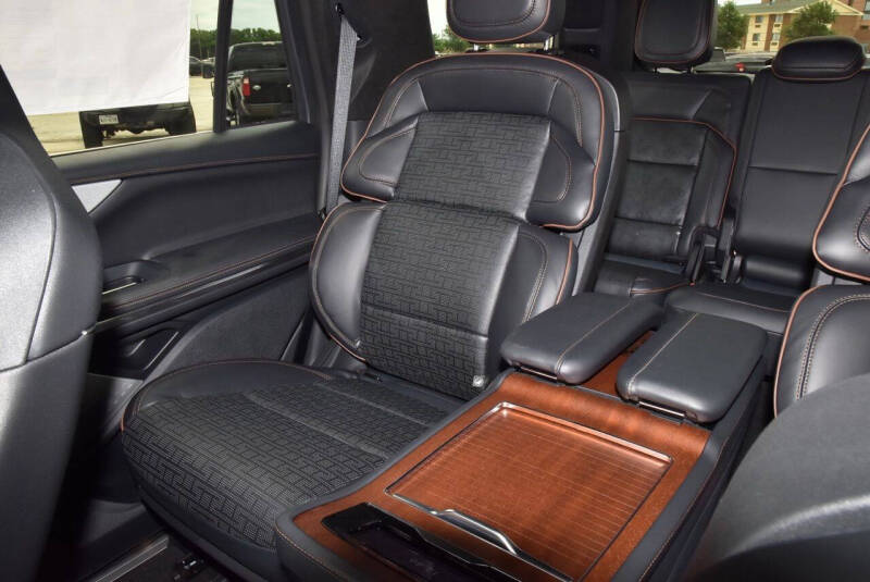 2026 Lincoln Navigator Black Label