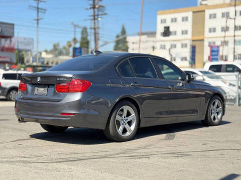 2015 BMW 3 Series 320i