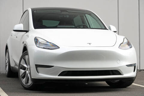 2023 Tesla Model Y Long Range
