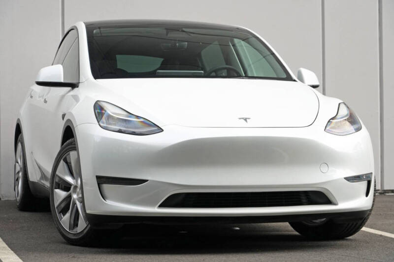 2023 Tesla Model Y Long Range