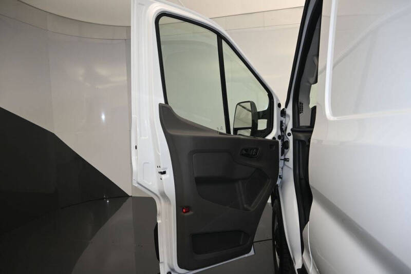 2026 Ford Transit 250