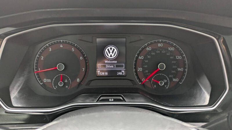 2019 Volkswagen Jetta R-Line