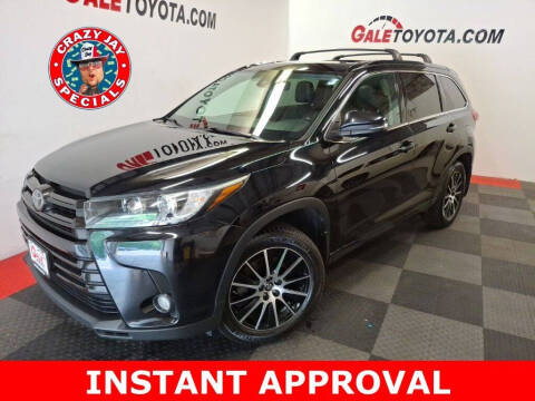 2017 Toyota Highlander SE