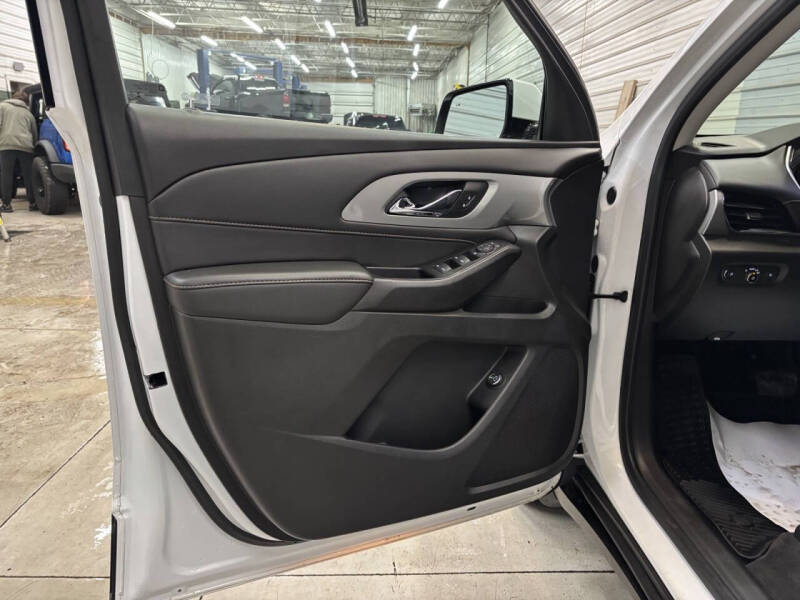 2021 Chevrolet Traverse LT Leather