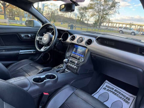 2020 Ford Mustang EcoBoost Premium