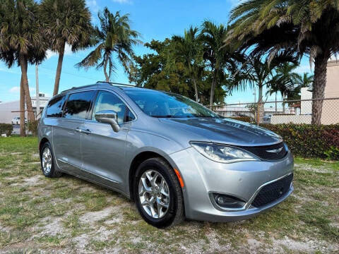 2017 Chrysler Pacifica Limited