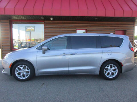 2018 Chrysler Pacifica Touring Plus
