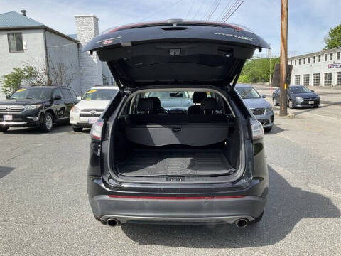 2017 Ford Edge Titanium