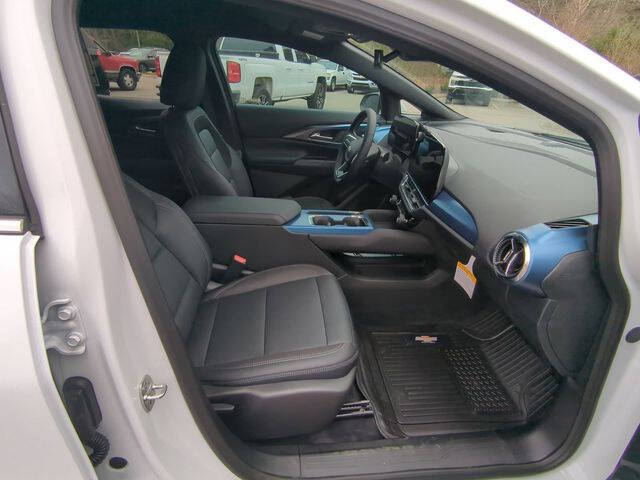 2026 Chevrolet Equinox EV LT 2