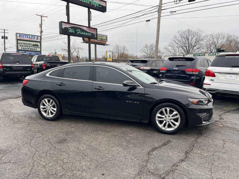 2016 Chevrolet Malibu 1LT photo 3