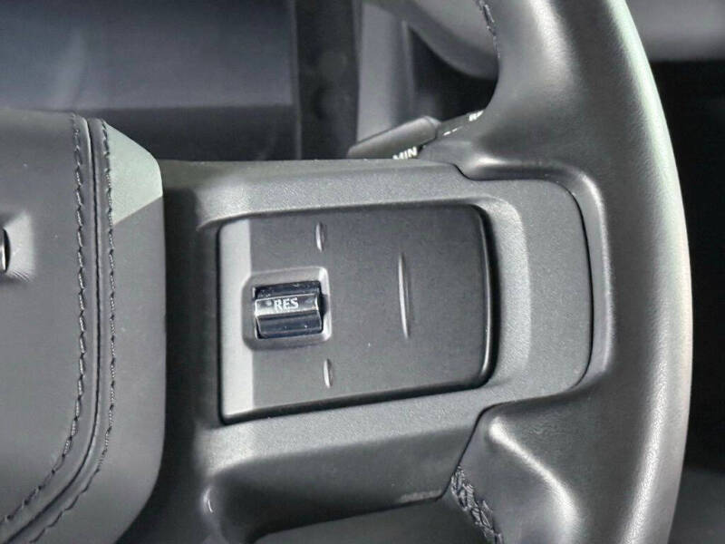 2023 Land Rover Defender 110 X