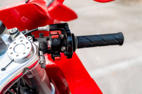 2002 Ducati MH900E