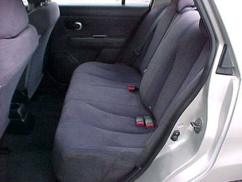 2008 Nissan Versa 1.8 SL