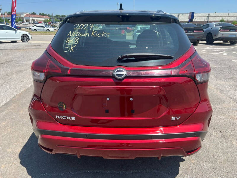 2024 Nissan Kicks SV