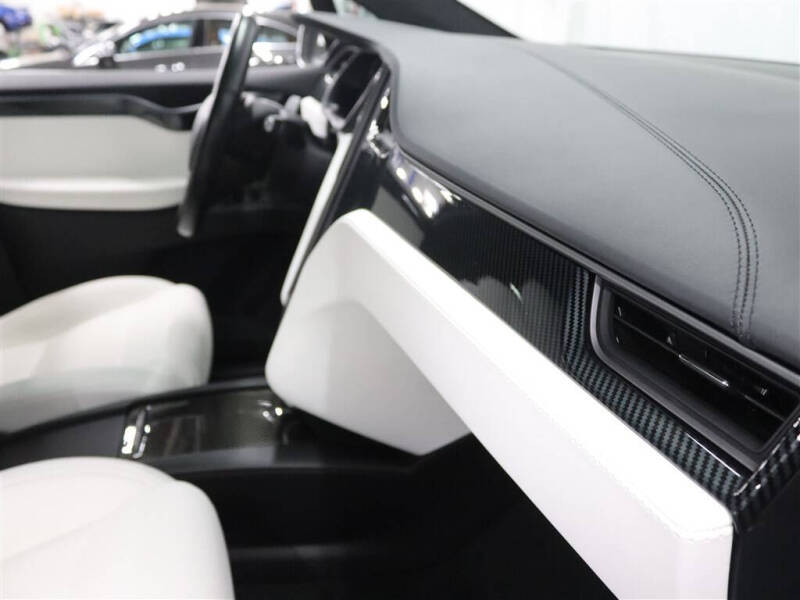2020 Tesla Model X Long Range