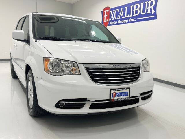 2016 Chrysler Town and Country Touring
