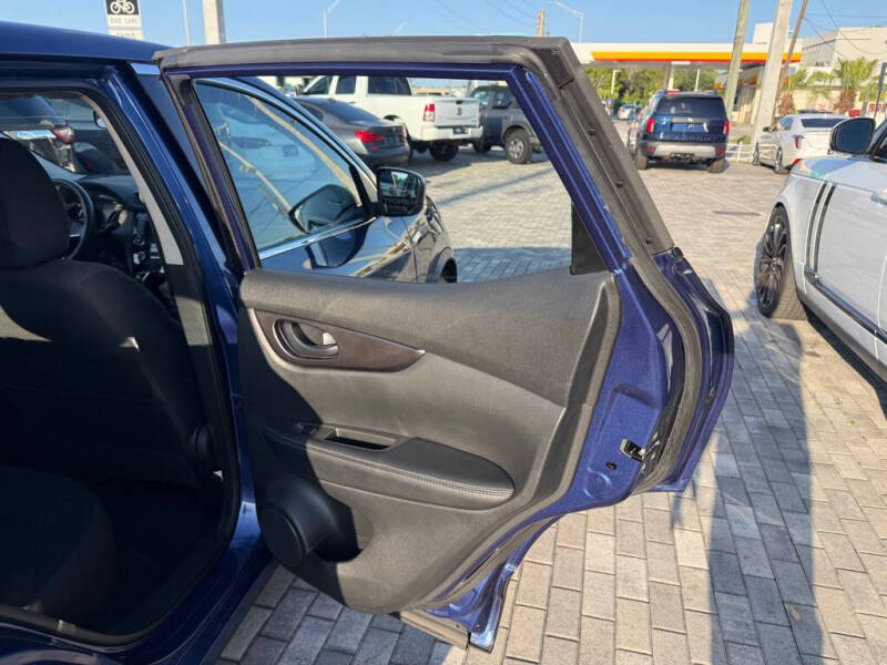 2022 Nissan Rogue Sport S