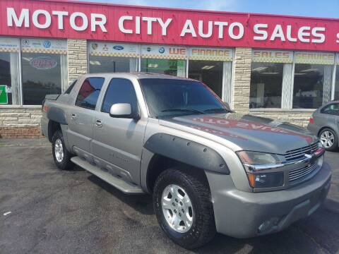 2002 Chevrolet Avalanche for sale at MOTOR CITY AUTO BROKER in Waukegan IL