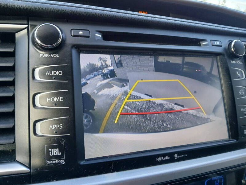 2014 Toyota Highlander Limited Platinum