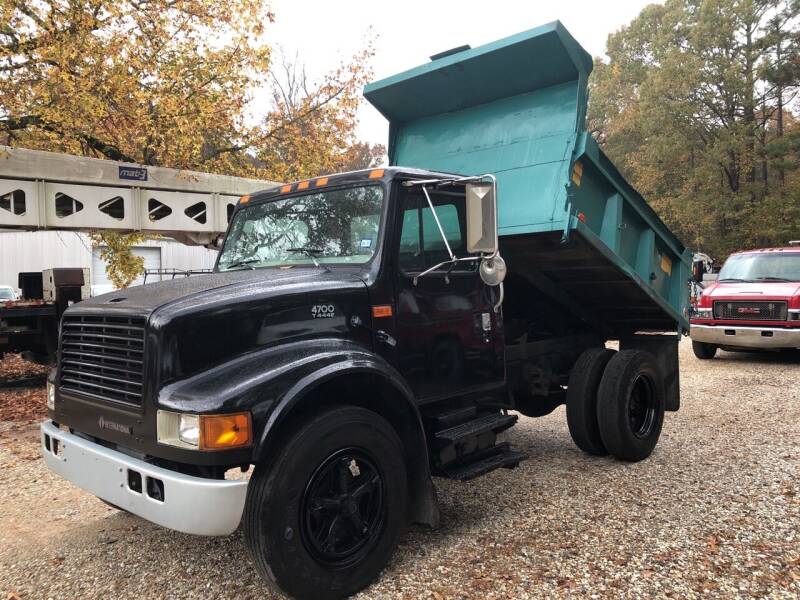 1999 International 4700 for sale at M & W MOTOR COMPANY in Hope AR