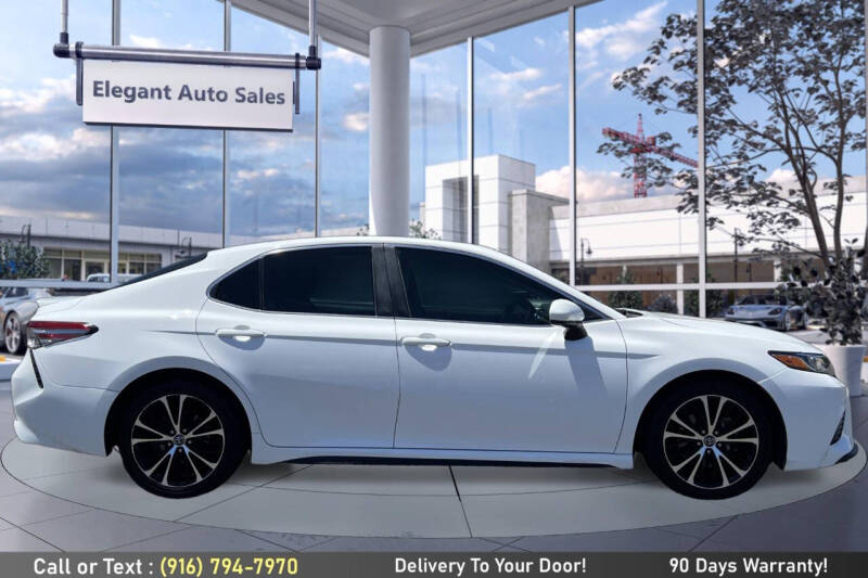 2018 Toyota Camry SE