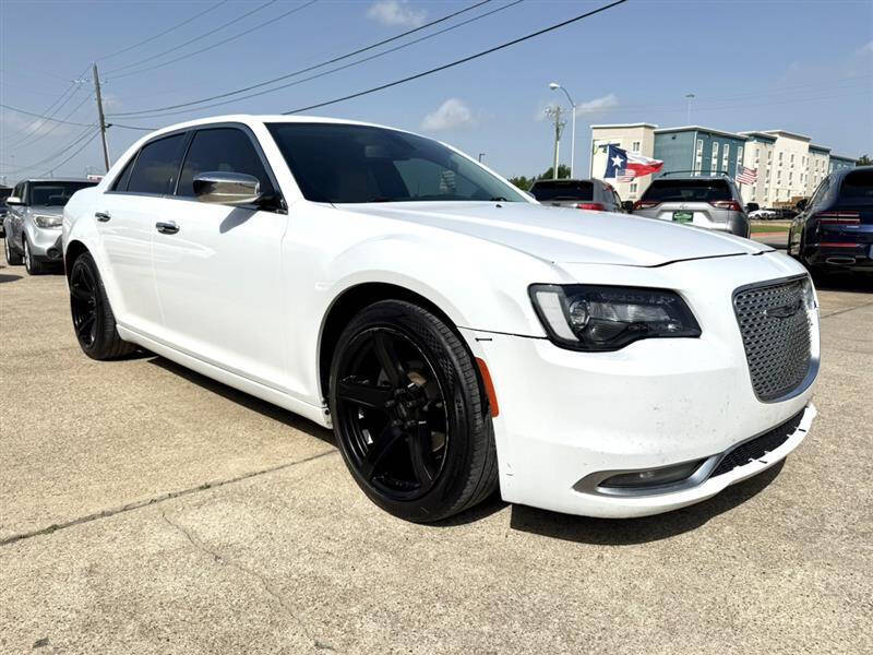 2018 Chrysler 300 Limited