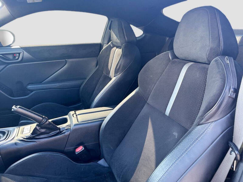 2023 Toyota GR86 Premium