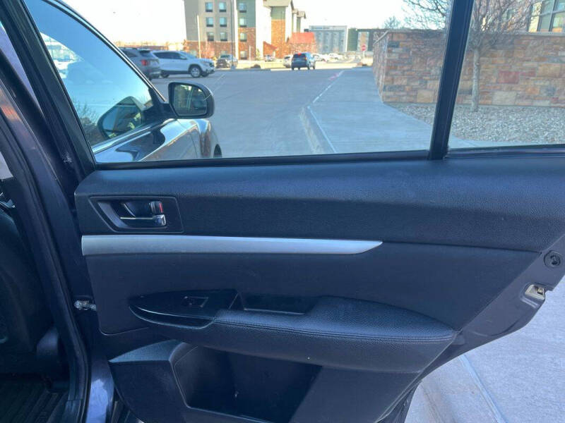 2011 Subaru Outback 2.5i