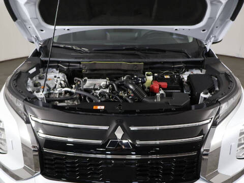 2026 Mitsubishi Outlander ES