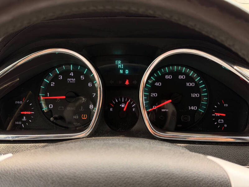 2011 Chevrolet Traverse LT