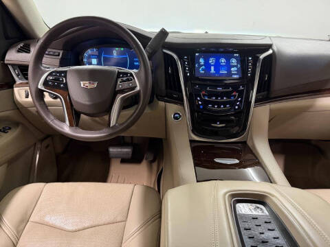 2017 Cadillac Escalade ESV Premium Luxury