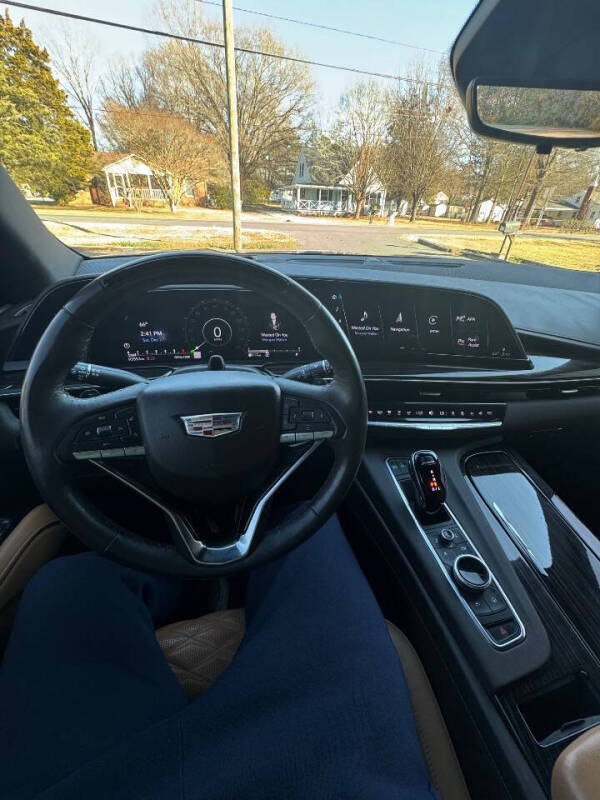 2022 Cadillac Escalade Premium Luxury