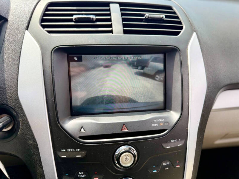 2011 Ford Explorer XLT