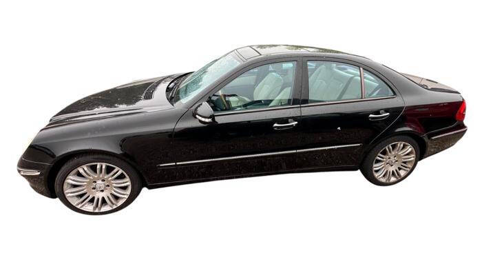 Black 2007 Mercedes-Benz E-Class E 350 4MATIC AWD E 350 4MATIC 4dr Sedan 2