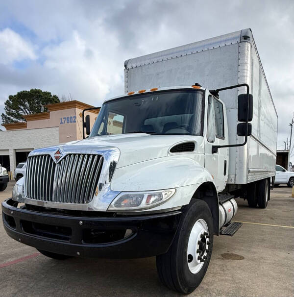 2018 International DuraStar 4300