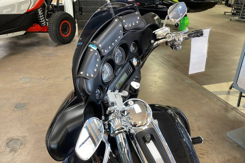 2012 Harley-Davidson Flhtcu ultra classic eg